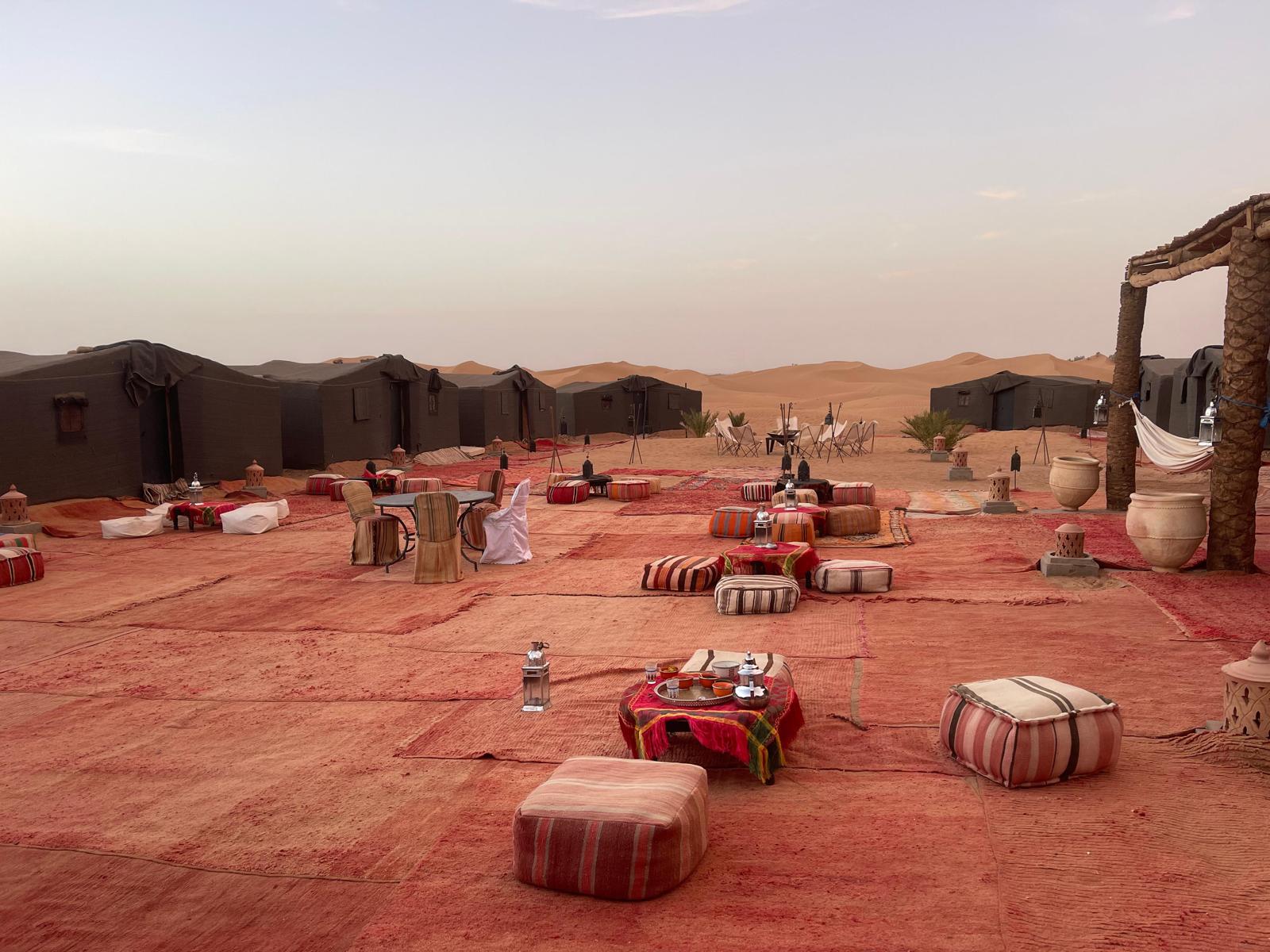 Acampada sahara desierto marruecos